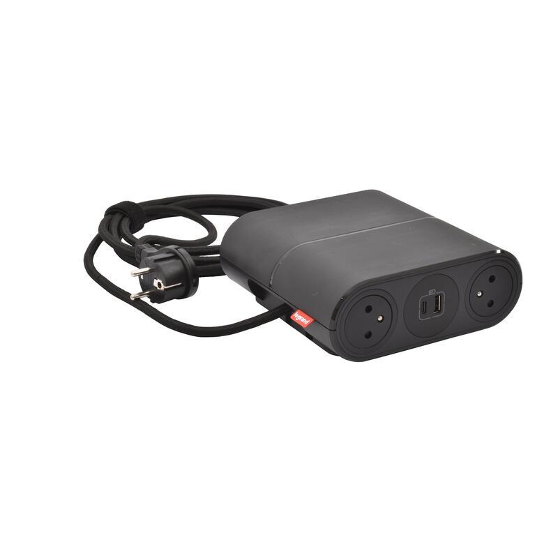 LEGRAND Incara 654882 - Link´On 4x zásuvka 2P+T,2x USB A+C,2,5m kabel s vidlicí 2P+T,černá